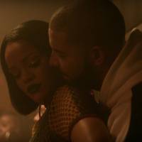 Rihanna libera trecho de clipe em que sensualiza com o cantor Drake. Veja vídeo!