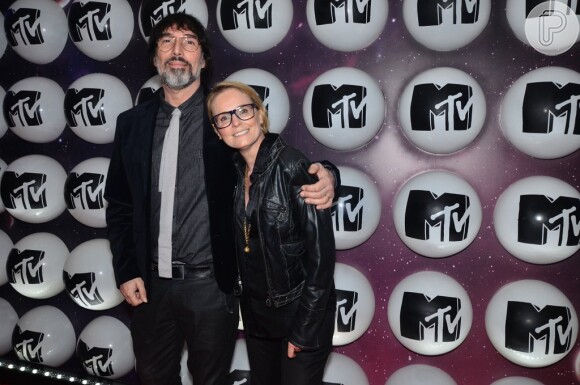 Lobão prestigia festa de lançamento da MTV Brasil