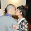 Caio Blat beija a sua mulher, Maria Ribeiro