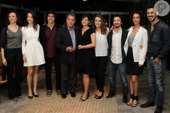 Elenco da série 'A Mulher do Prefeito', da TV Globo, que estreia na próxima sexta-feira (4)