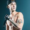 Justin Bieber já ganhou oito quilos de músculos, mas o objetivo de seu personal trainer é que ele chegue aos 20 kilos de massa magra