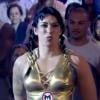 Ana Maria Índia deu uma 'chave de pepeca' no ator José Loreto, durante o programa 'Amor & Sexo' desta quinta-feira, 10 de outubro de 2013