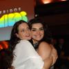 Denise Fraga e Mayana Neiva posaram juntas no lançamento de 'Queridos Amigos'