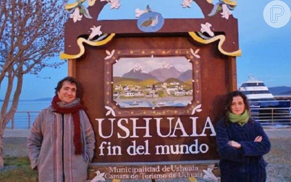 Denise Fraga e João Miguel posam em Usuhaia, na Argentina, o destino inicial da série que teve sete capítulos exibidos, em 2007