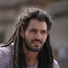 Na segunda fase de 'Amor à Vida', Ninho (Juliano Cazarré) voltou a usar o penteado tão rejeitado pelo público