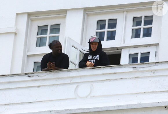 Justin Bieber chegou no Rio de Janeiro na sexta-feira (1º) e se hospedou no hotel Copacabana Palace