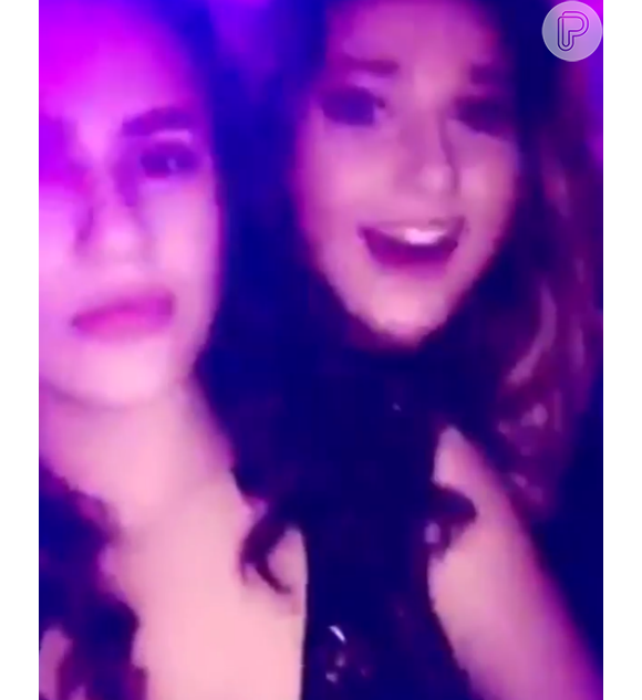 Sasha Meneghel foi recentemente filmada pela amiga Lívian Aragão em uma festa
