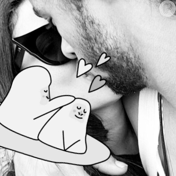Anitta também publicou foto romântica com Pablo Morais no Instagram