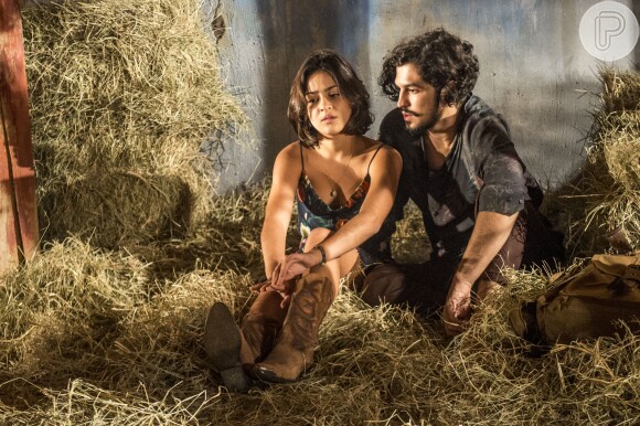 Olívia (Giullia Buscacio) e Miguel (Gabriel Leone) se apaixonaram sem saber irmãos, na novela 'Velho Chico'
