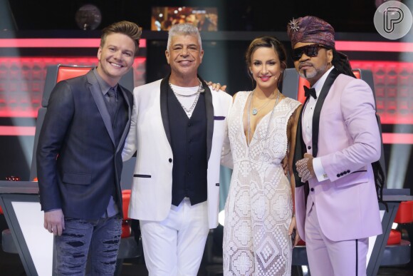 Time de técnicos do 'The Voice Brasil' se manterá o mesmo, com Michel Teló, Lulu Santos, Claudia Leitte e Carlinhos Brown. Diretor Boninho vai criar novas disputas antes da final