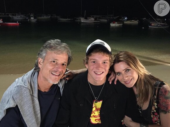Filho de Letícia Spiller e Marcello Novaes, Pedro Novaes, de 19 anos, vai estrear como ator na TV em 'Sol Nascente'
