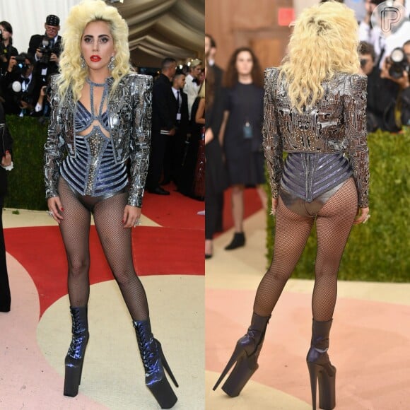 A maioria dos looks usados por Lady Gaga são inusitados. No Met Gala 2016, a cantora foi de body com jaqueta metalizada por cima. Nos pés, usou bota com superplataforma