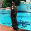 Pela tarde, Marina publicou uma foto em seu Instagram usando um vestido longo com tranparência ao lado de uma piscina