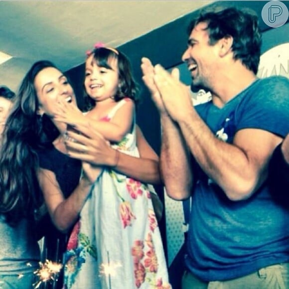 Marcelo Faria, a mulher, Camila Lucciola, e a filha do casal, Felipa. No dia do aniversário de Camila, em outubro, Marcelo postou fotos em sua conta do Instagram em homenagem a mulher