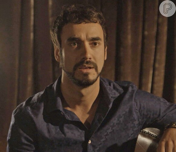 Leozinho (Gabriel Godoy) planeja matar Aparício (Alexandre Borges), na novela 'Haja Coração'