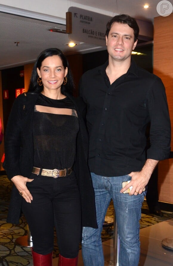 Mônica Carvalho é casada atualmente com o empresário Alaor Paris