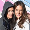 Alessandra Ambrosio e Adriana Lima serão repórteres nas Olimpíadas do Rio 2016