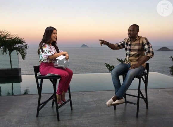 Fernanda Souza entrevistou seu marido, o cantor Thiaguinho