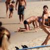 Rodrigo Hilbert e Fernanda Lima se divertem com os filhos em praia do Rio neste domingo, dia 24 de julho de 2016