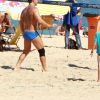 Rodrigo Hilbert e Fernanda Lima se divertem com os filhos em praia do Rio neste domingo, dia 24 de julho de 2016