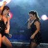 Ivete dança ao lado de bailarinas em show no festival Caldas Country Show