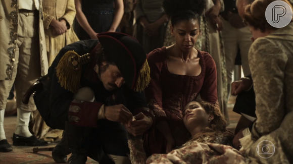 Em 'Liberdade, Liberdade', Branca (Nathalia Dill) morreu após beber o veneno que havia preparado para Rosa/ Joaquina (Andreia Horta), no capítulo desta terça-feira, 26 e julho de 2016