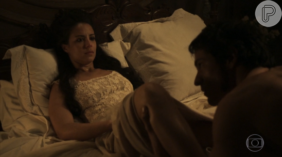 Capítulo de 'Liberdade, Liberdade' mostrou noite de núpcias de Rosa/ Joaquina (Andreia Horta) e Rubião (Mateus Solano) nesta terça-feira, 26 e julho de 2016