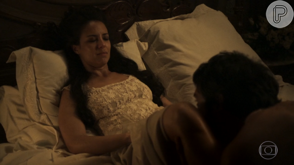 Capítulo de 'Liberdade, Liberdade' mostrou noite de núpcias de Rosa/ Joaquina (Andreia Horta) e Rubião (Mateus Solano) nesta terça-feira, 26 e julho de 2016