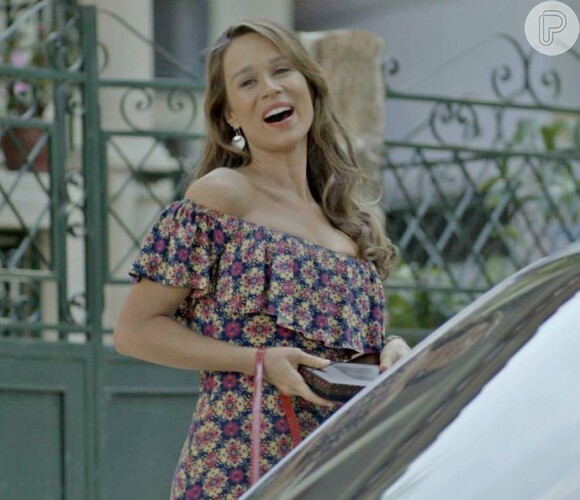 Tancinha (Mariana Ximenes) fica eufórica ao saber que irá conhecer seu grande ídolo Claudia Raia, na novela 'Haja Coração'