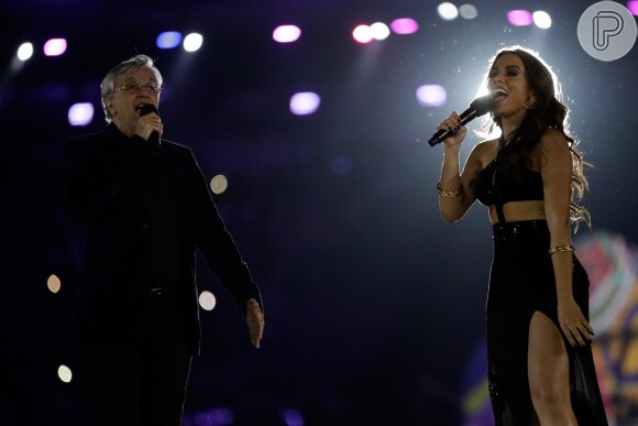 Anitta rebate críticas de jornalista após show de abertura dos Jogos Olímpicos Rio 2016