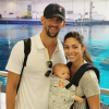 Michael Phelps com a mulher, Nicole Johnson, e o filho Boomer, de 3 meses, sucesso na internet