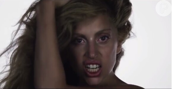 Lady Gaga faz clipe promocional para o álbum 'ARTPOP'