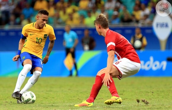 Na noite desta quarta-feira, 10 de agosto de 2016, durante a Rio 2016, o Brasil goleou a Dinamarca, em uma vitória de 4x0