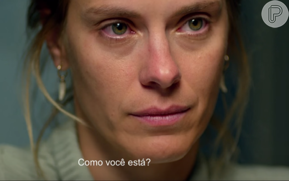 Carolina Dieckmann é estuprada no filme 'O Silêncio do Céu' dentro da própria casa