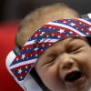 Boomer Phelps, filho de 3 meses do nadador Michael Phelps, roubou a cena na arquibancada da Olimpíada Rio 2016, no colo da mãe