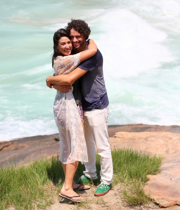 Giselle Itié e Guilherme Winter são namorados e iniciaram a relação durante as gravações da novela 'Os Dez Mandamentos'
