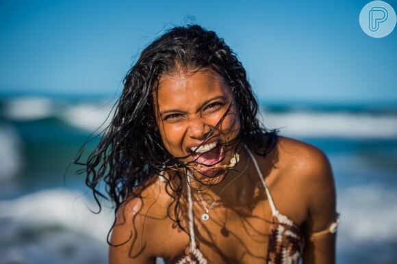 Aline Dias, protagonista de 'Malhação - Pro Dia Nascer Feliz', quer ser exemplo para jovens negras