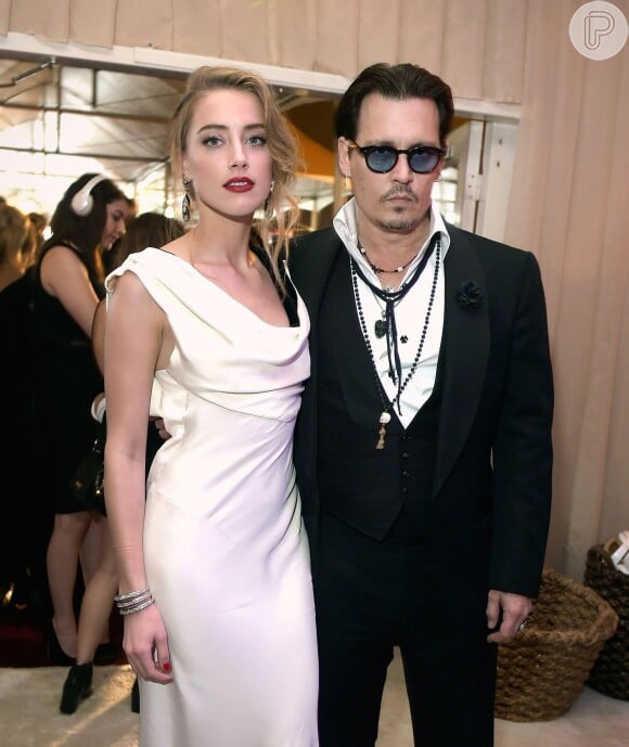 Johnny Depp aparece furioso em vídeo divulgado pela ex-mulher, Amber Heard, ao site TMZ na última sexta-feira, dia 12 de agosto de 2016