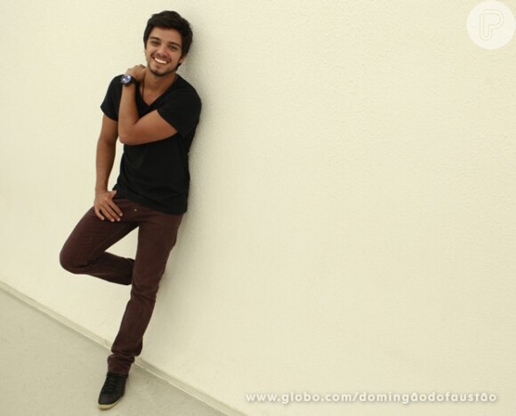 Rodrigo Simas interpreta o personagem Marlon, em 'Além do Horizonte', em 30 de novembro de 2013