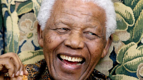 Famosos lamentam morte de Nelson Mandela. 'Extraordinário', diz Príncipe William