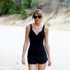 Taylor Swift foi vista com look retrô em Santa Monica, na Califórnia, em novembro de 2013