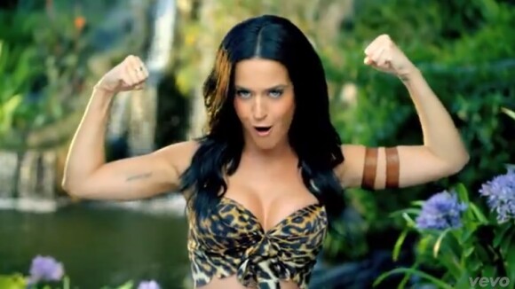 Katy Perry é primeira artista a ter sete músicas com quatro milhões de downloads
