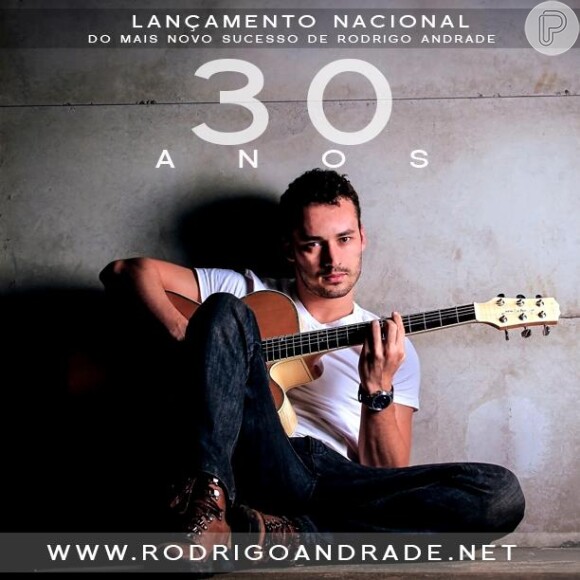 Rodrigo Andrade está completando 30 anos nesta terça-feira, 17 de dezembro de 2013. Além do sucesso como ator, Rodrigo investe em sua carreira como cantor. Recentemente, ele lançou a música "30 anos", composta por Paula Mattos