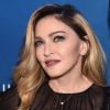 Madonna pediu votos para Hillary Clinton durante sua apresentação no Madson Square Garden, em Nova York na noite de terça-feira, 18 de outubro de 2016