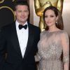 Apesar da falta de cooperação de Brad Pitt com o divórcio, Angelina Jolie afirmou que não irá inicar uma briga para não prejudicar os filhos