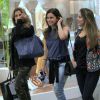 Giovanna Antonelli foi ao shopping com amigas neste sábado, 22 de outubro de 2016