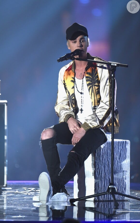 Justin Bieber abandonou um show em Manchester, na Inglaterra, após ser vaiado