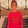 Marina Ruy Barbosa ousou em longo vermelho Valentinocom transparências para um evento da grife em Paris, França, em 02 de outubro de 2016