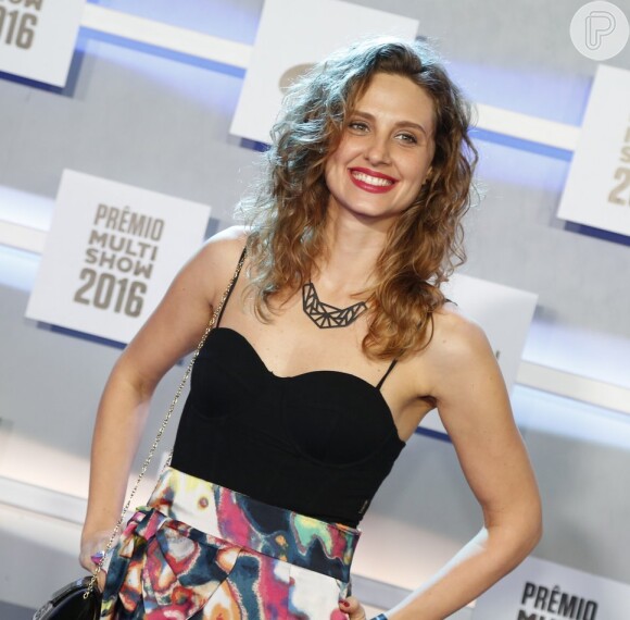 Veja fotos dos looks das famosas na 23ª edição do Prêmio Multishow, que aconteceu na noite desta terça-feira, 25 de outubro de 2016, na Arena da Barra da Tijuca, na Zona Oeste do Rio de Janeiro