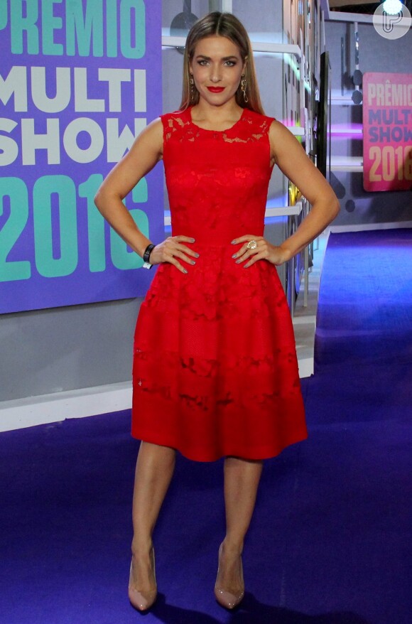 Veja fotos dos looks das famosas na 23ª edição do Prêmio Multishow, que aconteceu na noite desta terça-feira, 25 de outubro de 2016, na Arena da Barra da Tijuca, na Zona Oeste do Rio de Janeiro